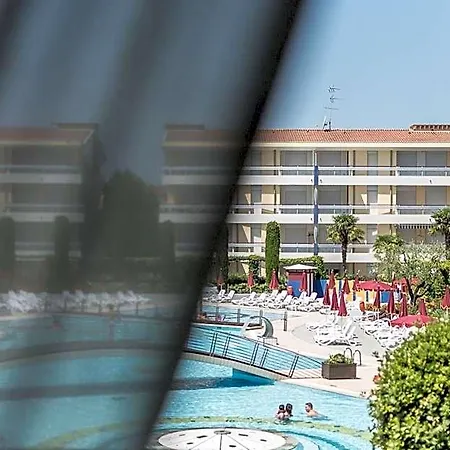 Gracious 3 Flat With Pool Ξενοδοχείο 3*
