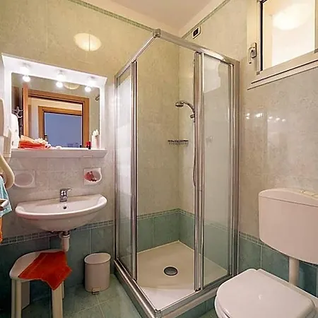Gracious 3 Flat With Pool Ξενοδοχείο 3*