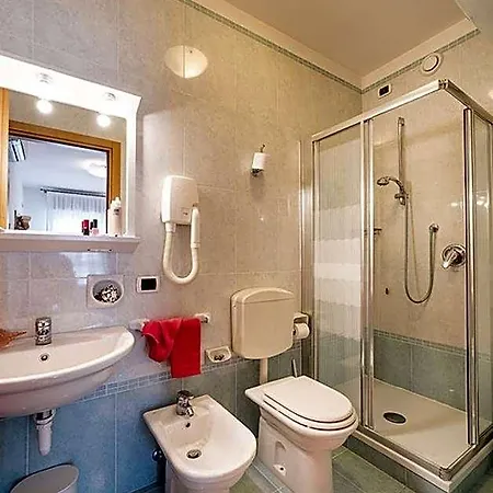 Ξενοδοχείο Gracious 3 Flat With Pool